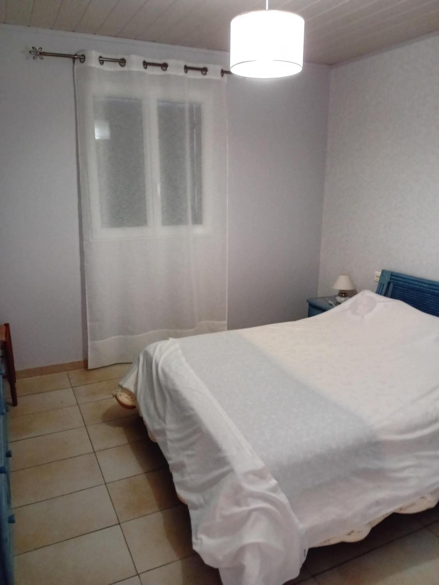 Pavillon Independant 45M2 4 Personnes Apartment Gareoult Exterior photo